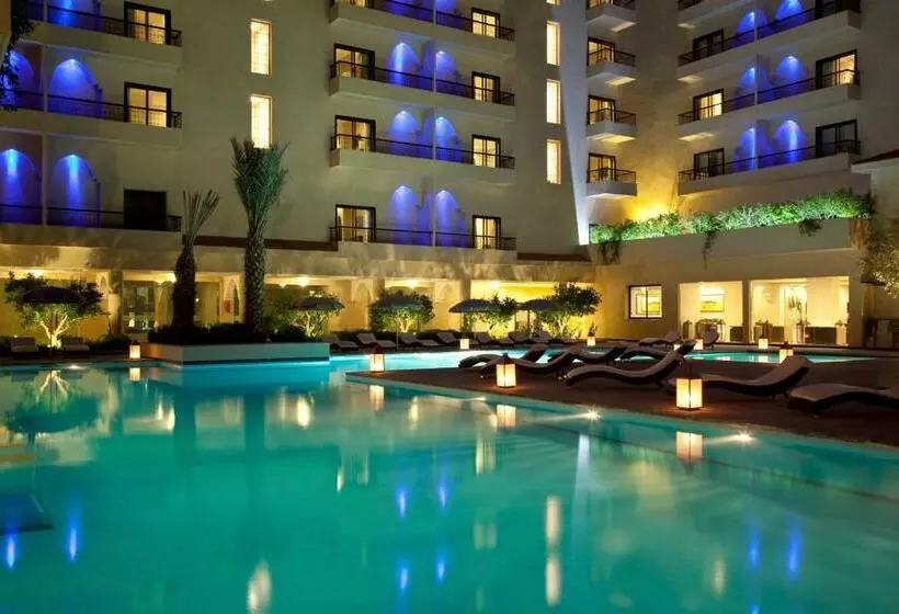 اتاق استاندارد با چشم‌انداز استخر, Grand Plaza Marrakech