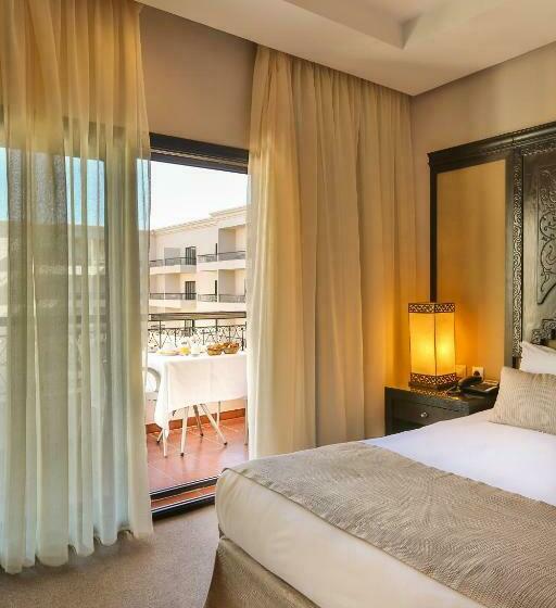 اتاق استاندارد با چشم‌انداز استخر, Grand Plaza Marrakech