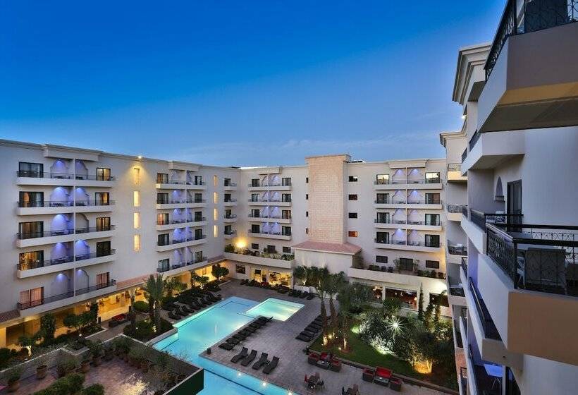 اتاق استاندارد با چشم‌انداز استخر, Grand Plaza Marrakech