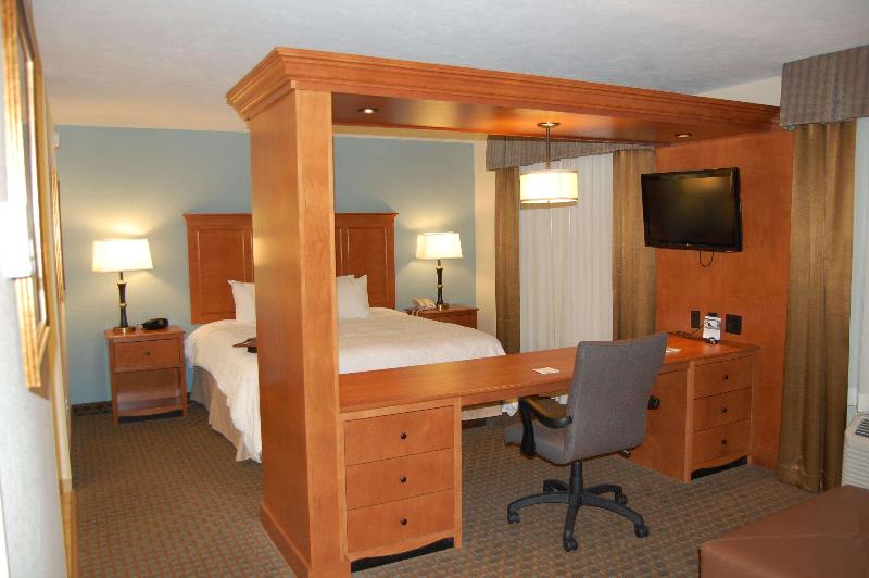 اتاق استاندارد با چشم‌انداز استخر, Grand Plaza Marrakech