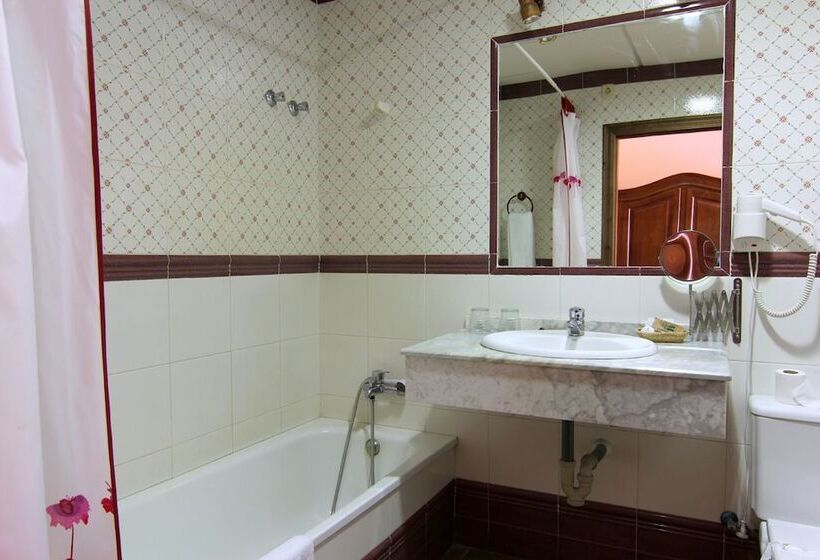 스탠다드 트리플 룸, Rural Hojaranzos