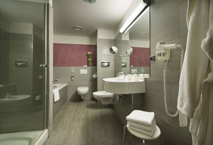 סוויטה, Wellness Hotel Diamant