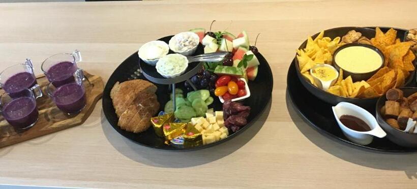 منزل غرفتين نوم, Byonz