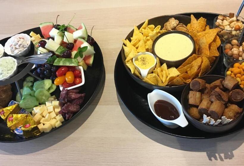 منزل غرفتين نوم, Byonz