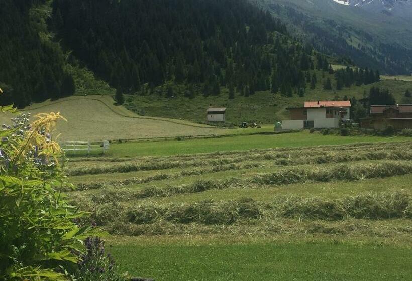 침실 2개 아파트, Nonas B&b