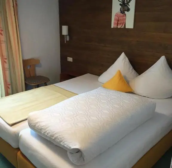 Quarto Estandard Vista Montanha, Nonas B&b