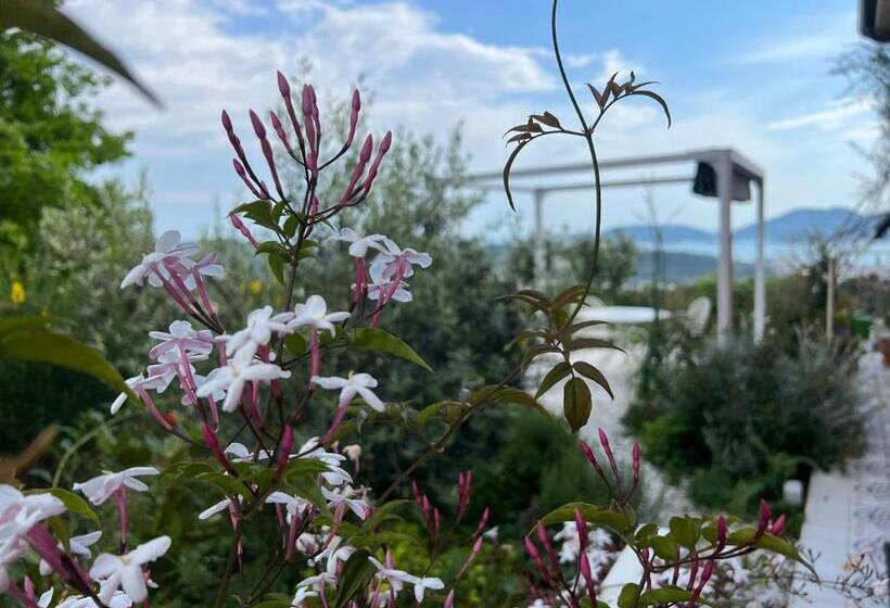 غرفة قياسية سرير كينج, Camera Hortensia By Le Rose