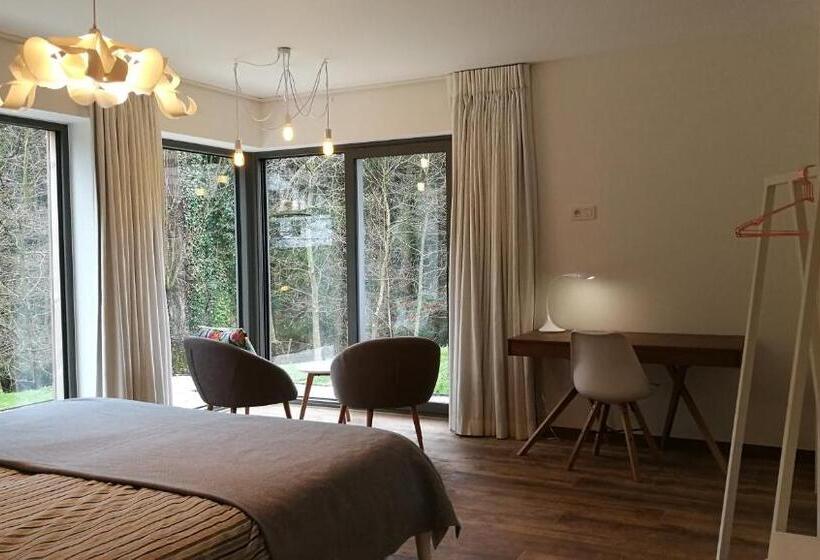 غرفة قياسية مطلّة علي الحديقة, Espaces D Or