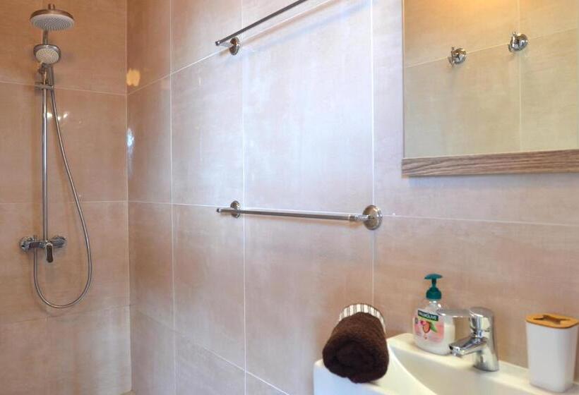 اتاق لوکس با چشمانداز دریا, Bella Vista Sun Club