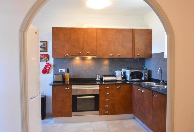 سوئیت 2 خوابه, Bella Vista Sun Club