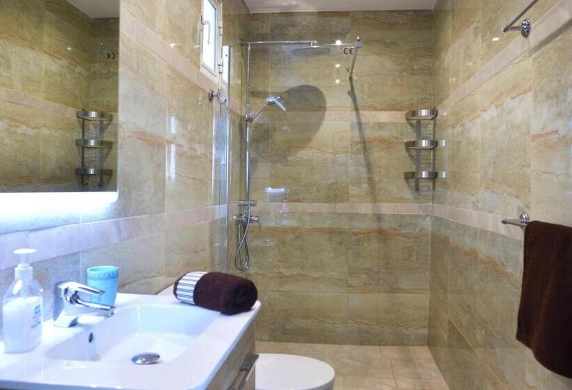 سوئیت 2 خوابه, Bella Vista Sun Club