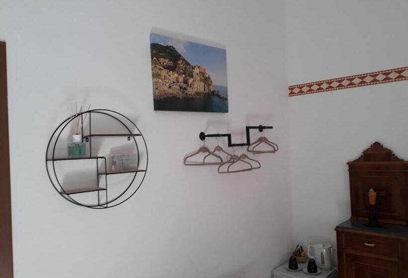 Трехместный Номер Стандарт с Балконом, Ca  De Capun