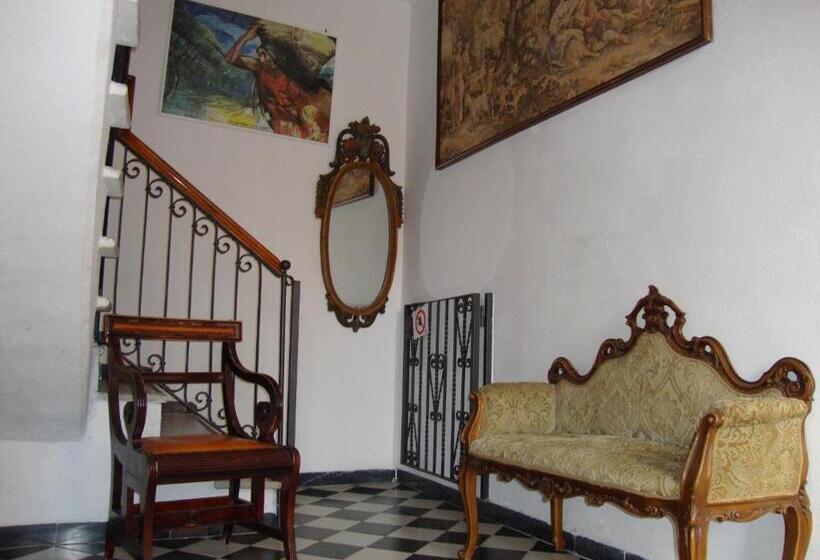 Номер Стандарт с Балконом, Ca  De Capun