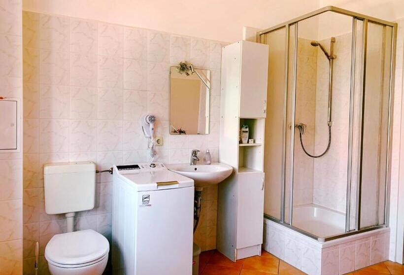 ２ベッドルームアパートメント, Traditionsgasthaus Goldener Löwe Riesa Restaurant & Pension