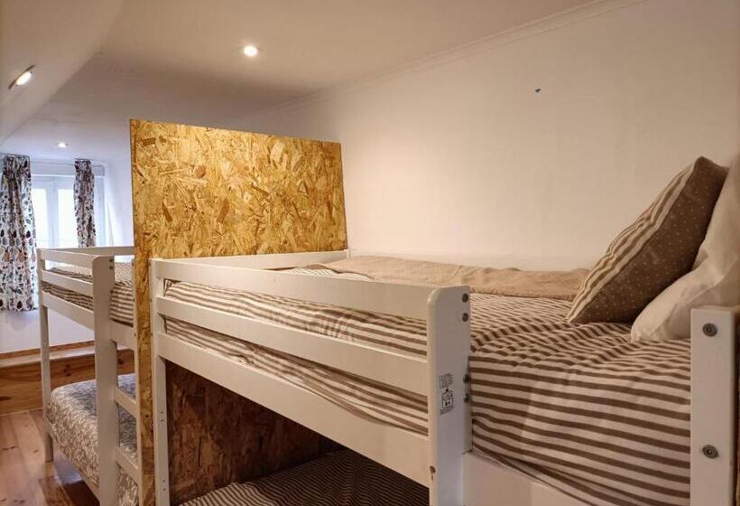 اتاق کلاسیک چهارنفره, Now Bastidor Jovial