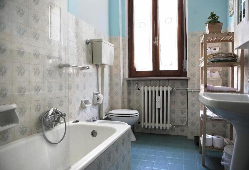 اتاق استاندارد, Goga&romeo