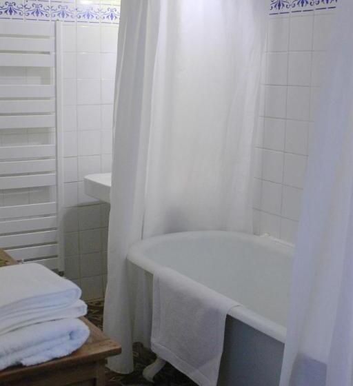 스탠다드 스튜디오 (테라스구비), Les Volets Bleus Provence