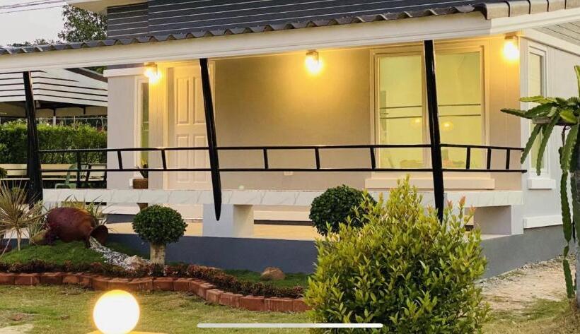 Standard bungalow mountain view, Panutsaya Homestay