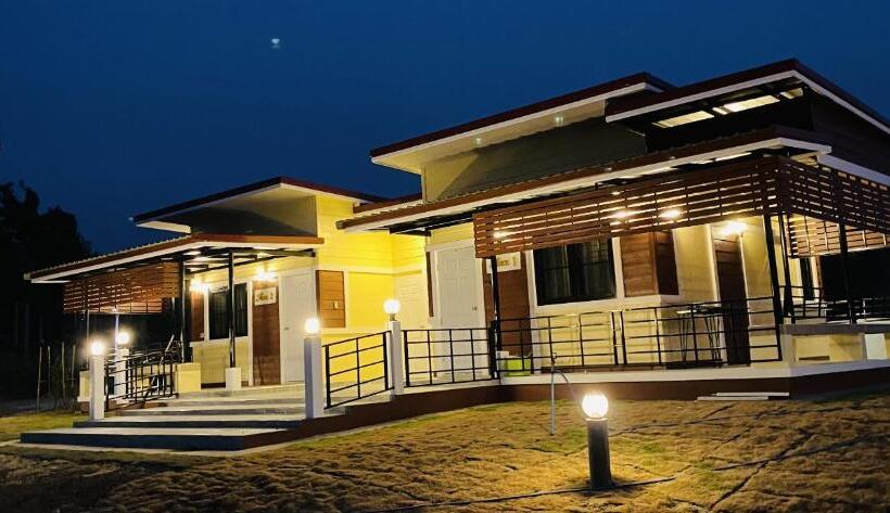 اتاق استاندارد با تخت بزرگ, Panutsaya Homestay