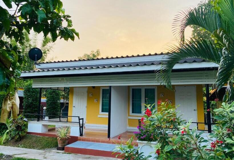 Дом 1 Спальня, Panutsaya Homestay