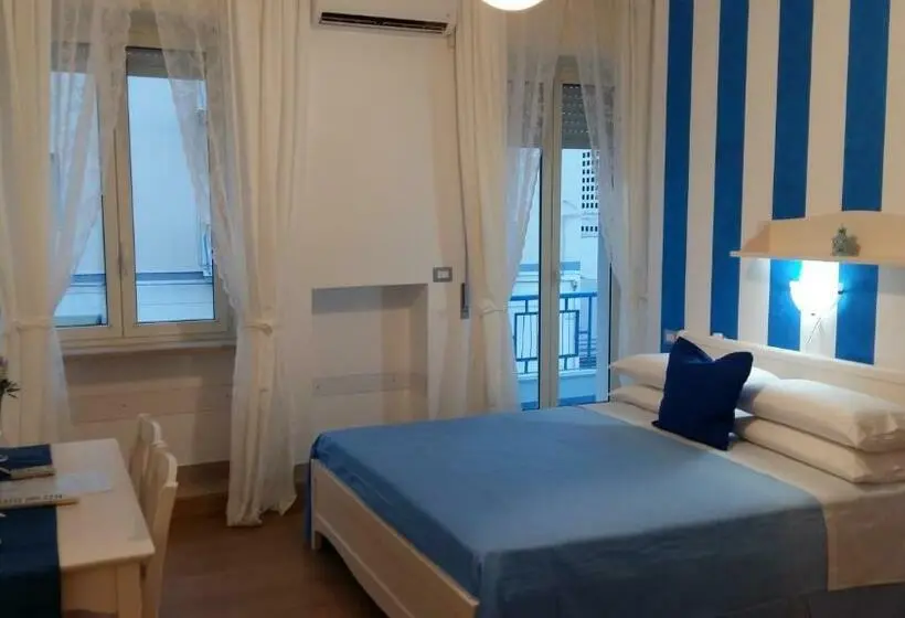 スタンダードルーム, B&b Una Rotonda Sul Mare