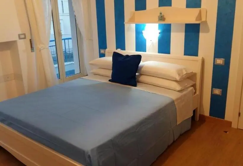 スタンダードルーム, B&b Una Rotonda Sul Mare