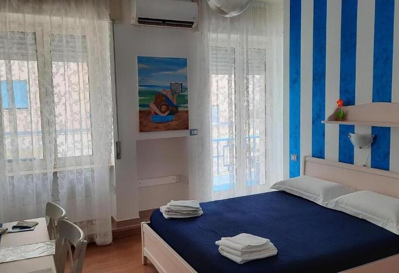 标准间, B&b Una Rotonda Sul Mare
