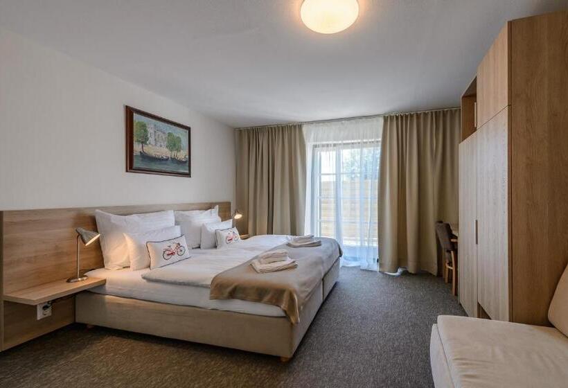 套房, Pension Kral