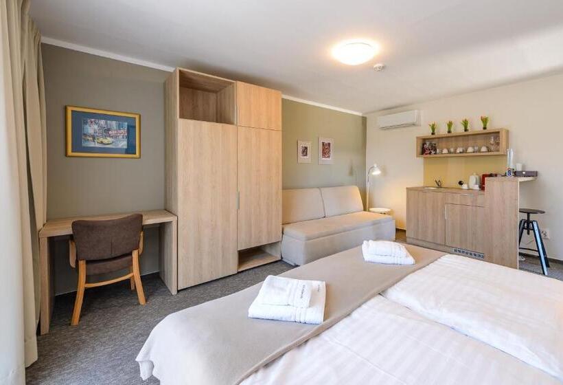 套房, Pension Kral