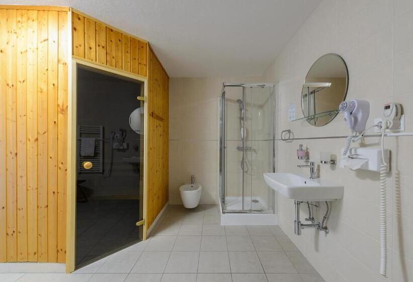 套房, Pension Kral