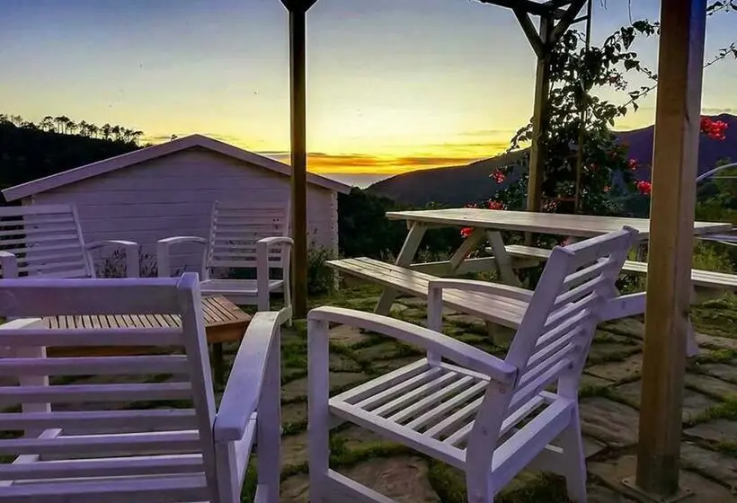 スーペリアスタジオ, Agriturismo Orto Dei Rolli