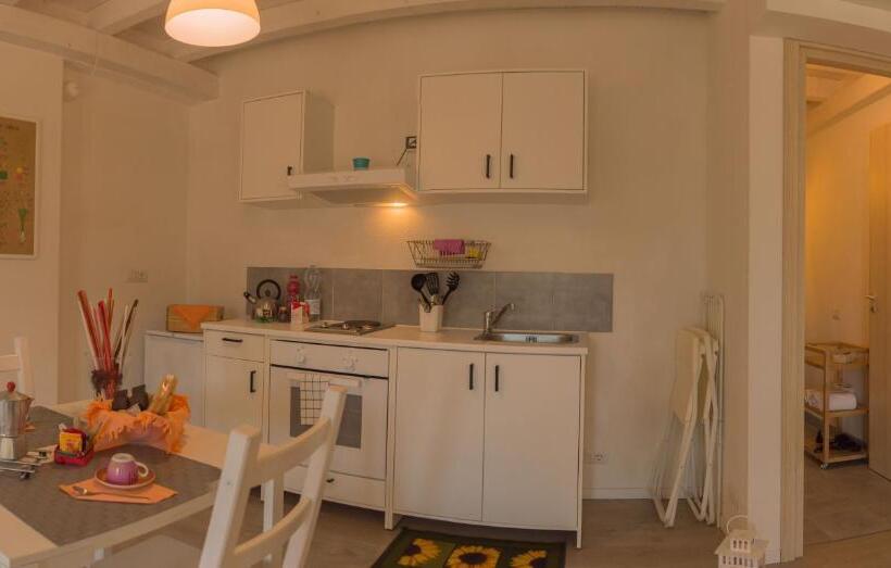 إستوديو سوبيريور, Agriturismo Orto Dei Rolli