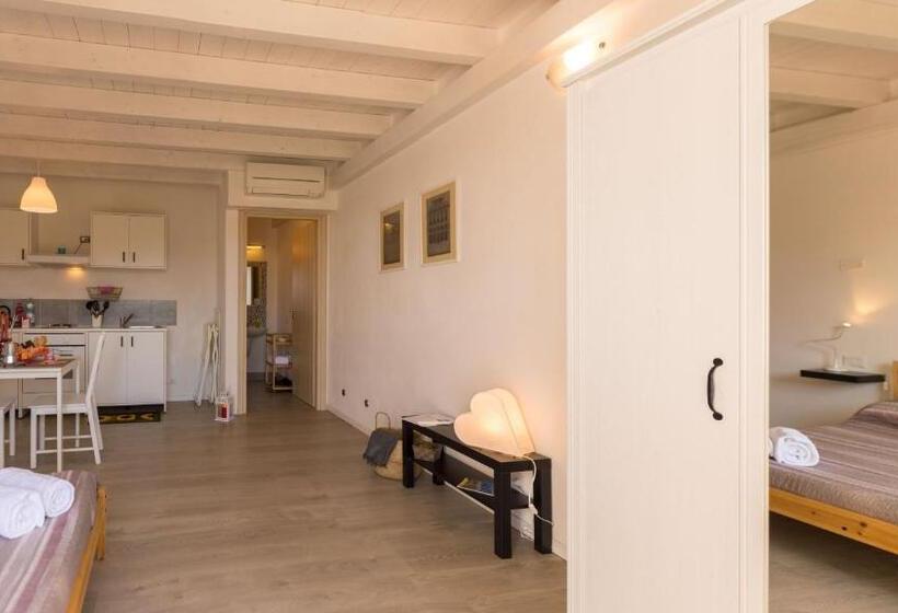 إستوديو سوبيريور, Agriturismo Orto Dei Rolli