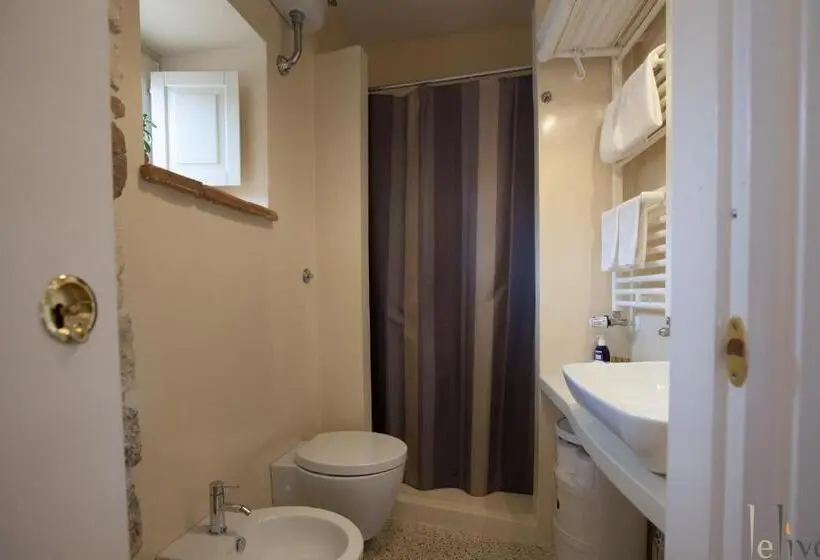デラックスルーム, Lelive Bed And Breakfast