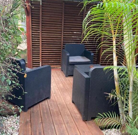 کلبه ییلاقی, Chambres D Hôtes Du Domaine Des Doudous