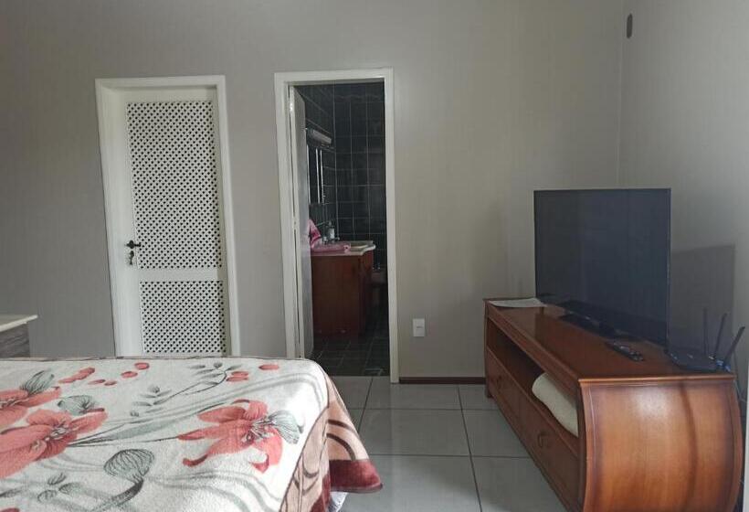 스위트, Hostel Na Rota Da Serra Gaúcha