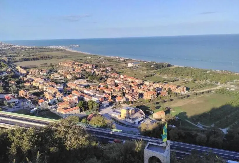オーシャンビューデラックスルーム, La Casa Di Torre Di Palme