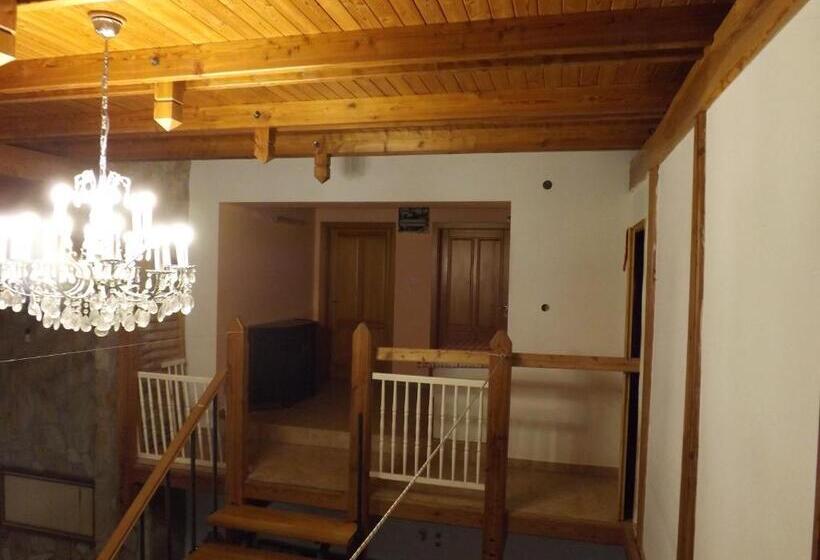 １ベッドルームドゥプレックスアパートメント, Napos Vendégház