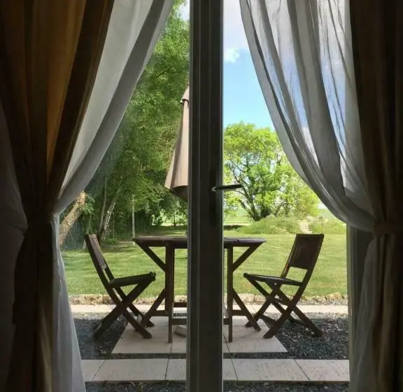 Habitación Estándar Vista Jardín, St Pasha