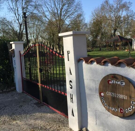 ２ベッドルームアパートメント, St Pasha