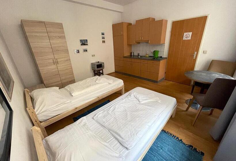 آپارتمان 1 خوابه با بالکن, Metro Apartments Vienna