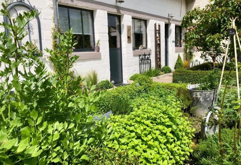 Семейный Номер, Le Grenier Du Jardin