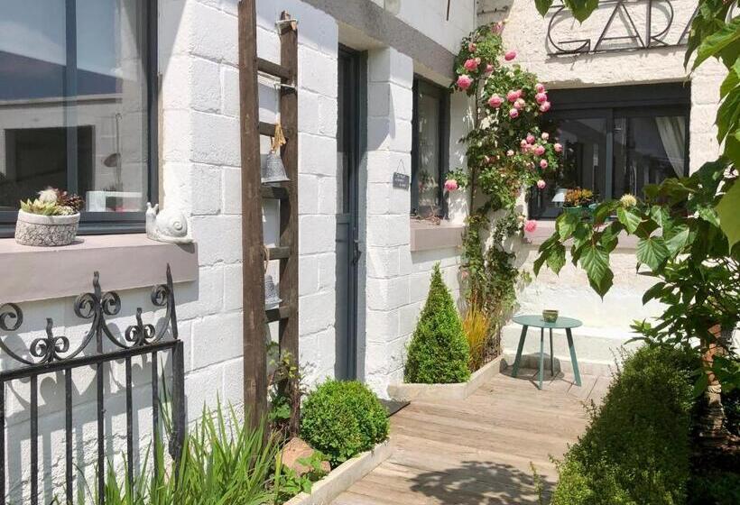 Номер Стандарт Вид на Сад, Le Grenier Du Jardin
