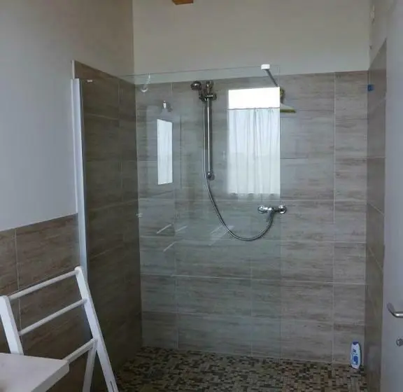Standard-huone, El Sesterzio