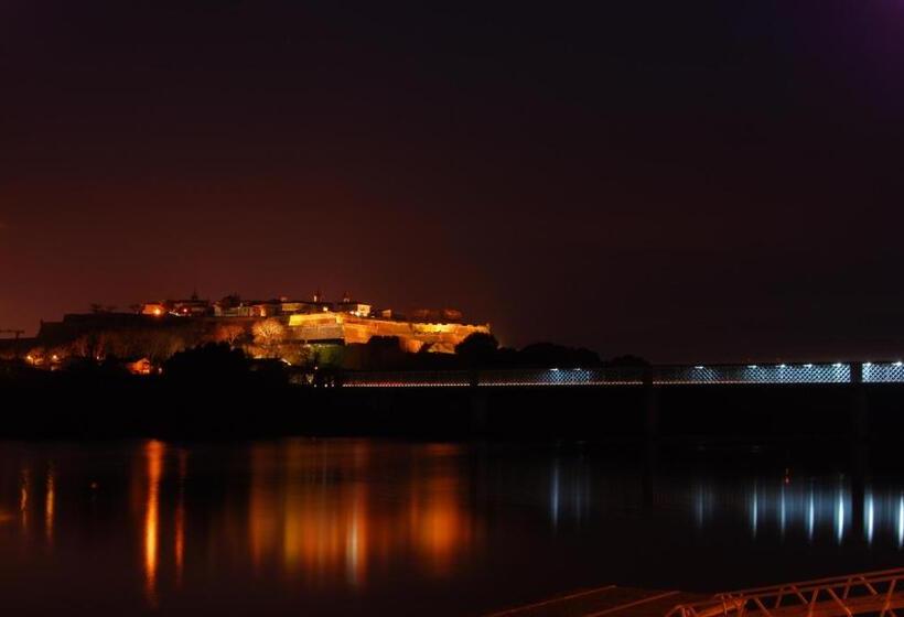 家庭间, Residencial Portas Do Sol