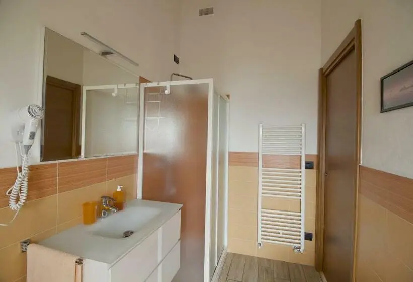 Standard-huone Puutarhanäkymä, B&b Alla Roggetta
