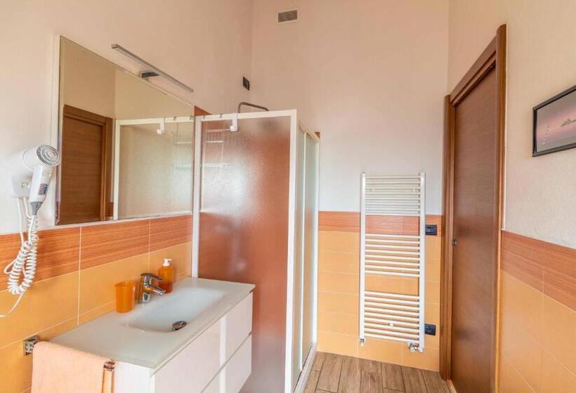 חדר סטנדרט נוף לגינה, B&b Alla Roggetta