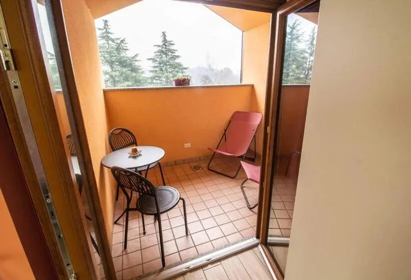 Standard-huone Puutarhanäkymä, B&b Alla Roggetta