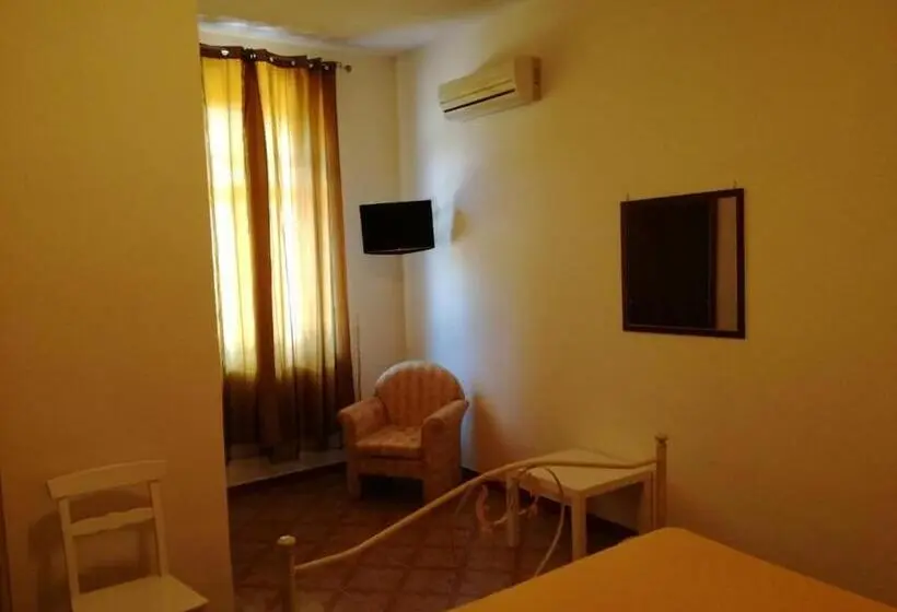 デラックスルーム, B&b Villa Di Bartolomeo