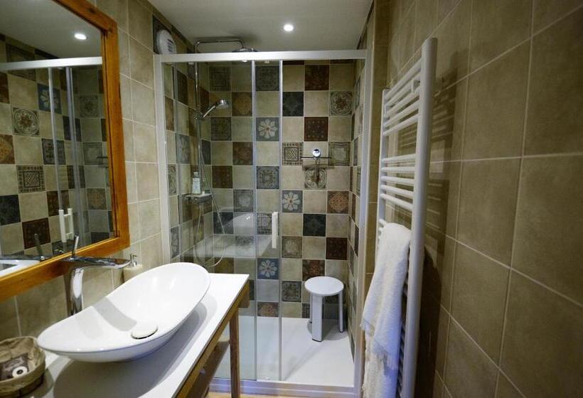 스탠다드 룸 산 전망, Chambres Et Table D Hôtes Du Péré